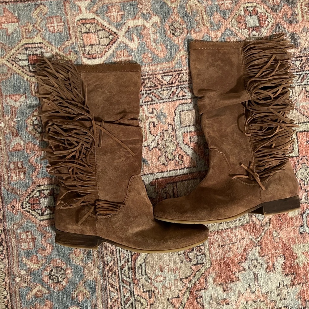 Kenneth Cole Reaction Fringe Boots